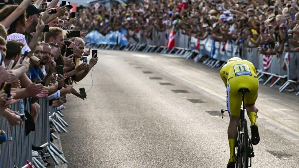 Tour de France 2027 : le Sud-Ouest attend son parcours